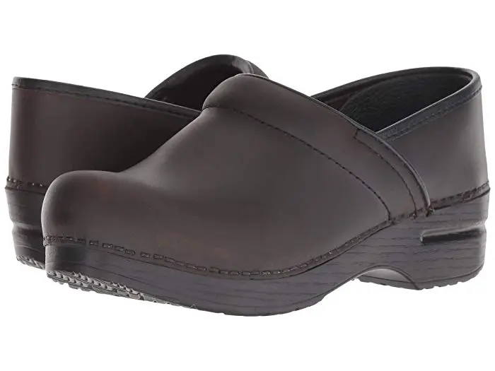 Men’s Oiled Leather Clogs