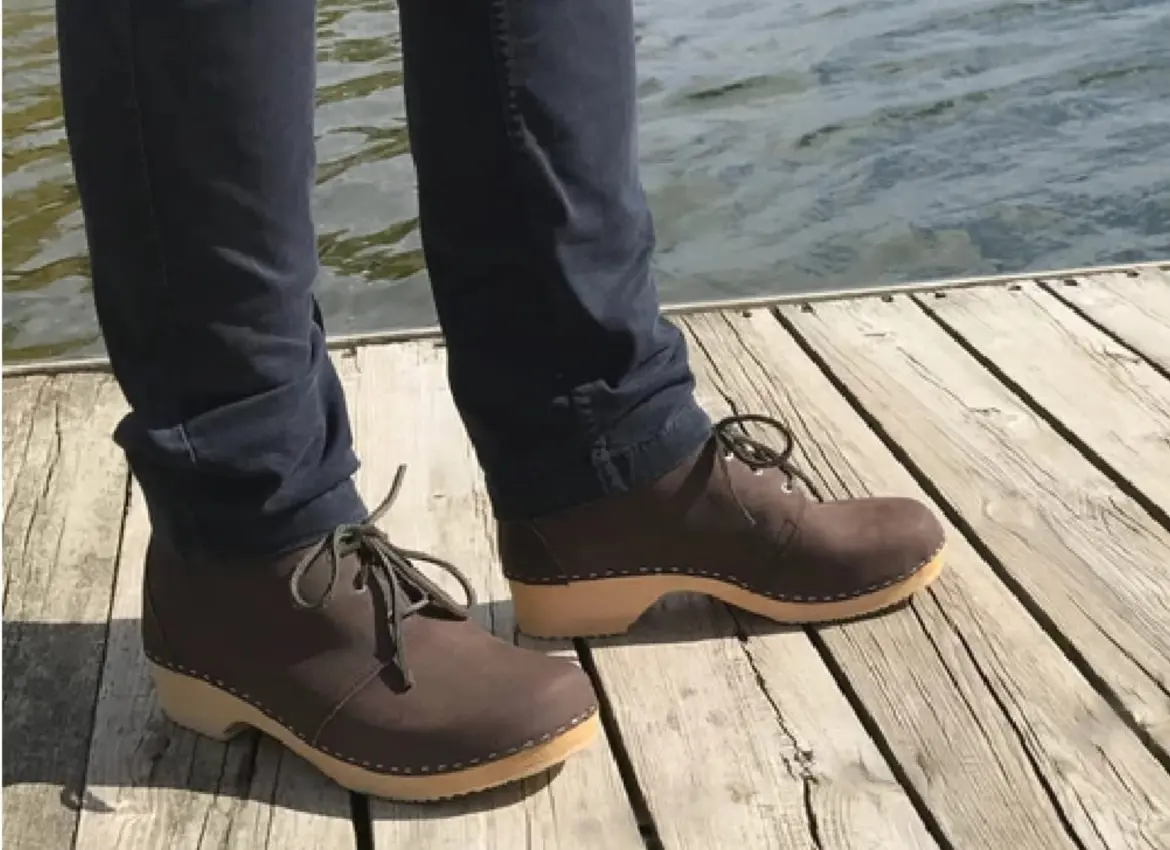 Men's Wooden Clogs