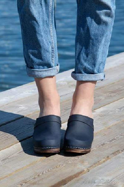 Women's Clogs and Mules