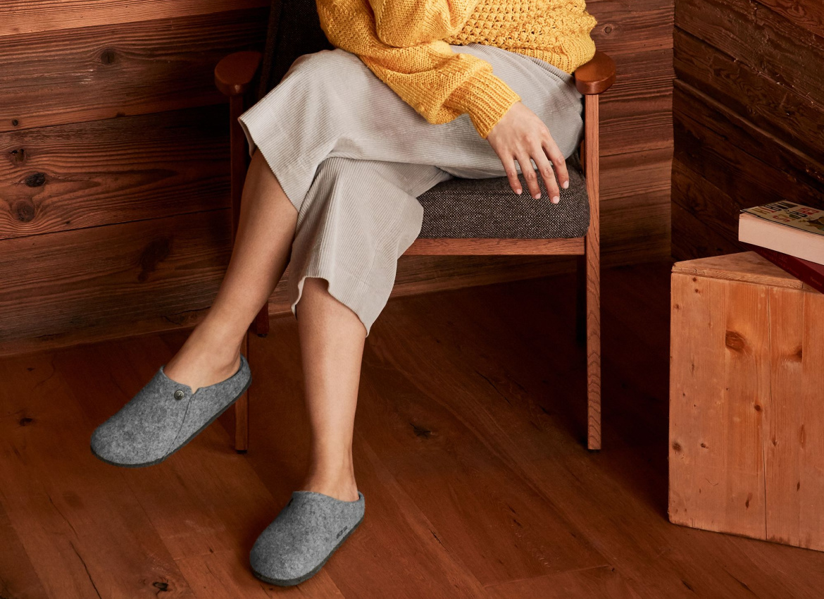 7 Bestselling Women's Slipper Clogs You Need at Home - Clogs Corner